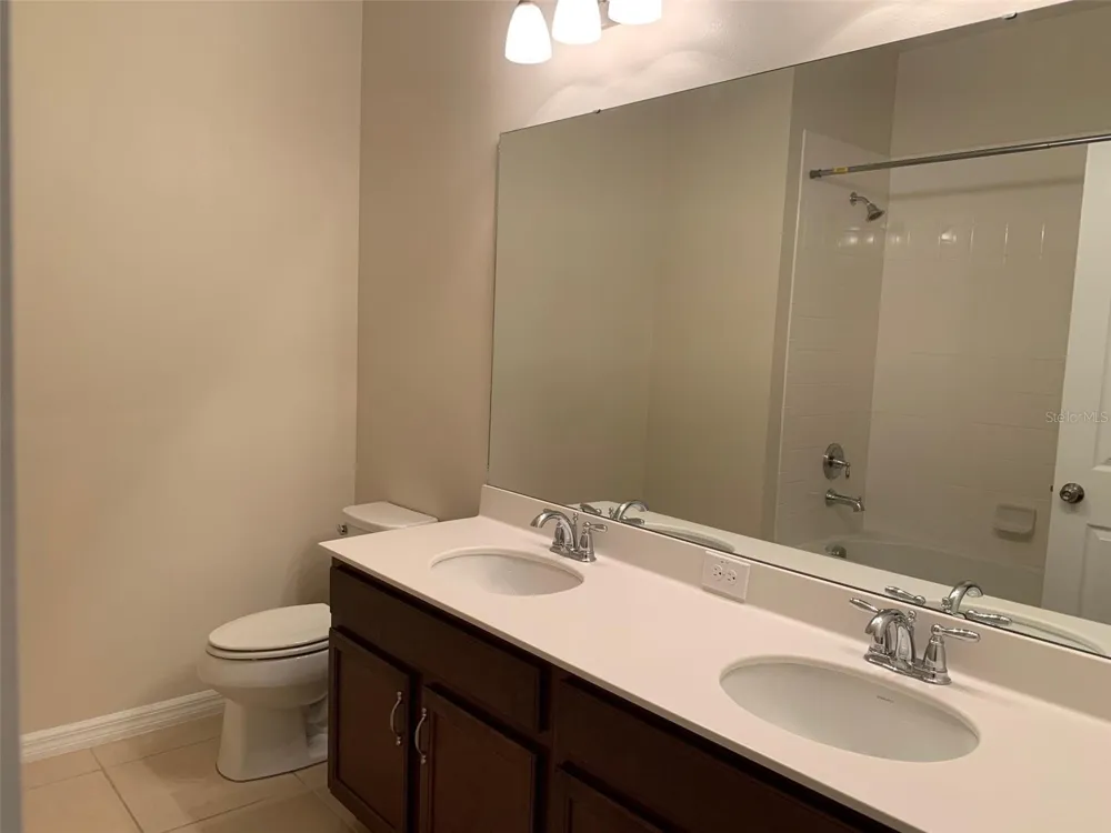 2860 CHANTILLY AVENUE Kissimmee, FL 34741
