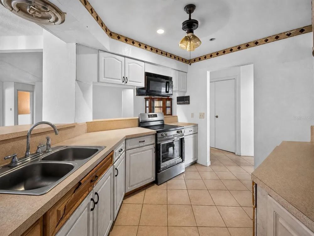 13277 BREWSTER ROAD Spring Hill, FL 34609