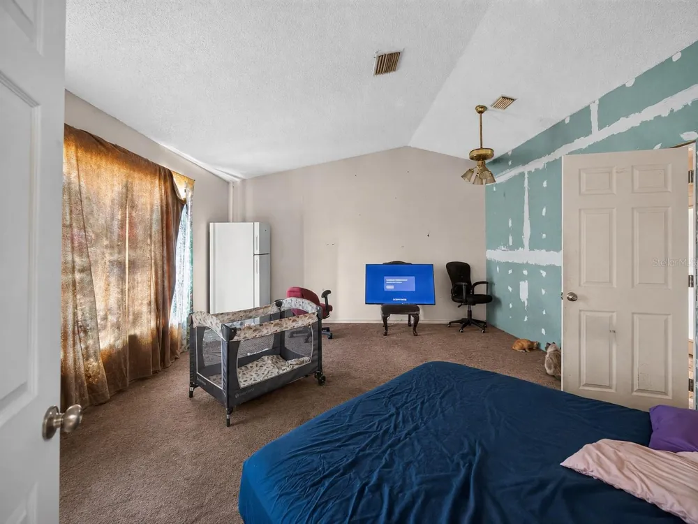 13277 BREWSTER ROAD Spring Hill, FL 34609