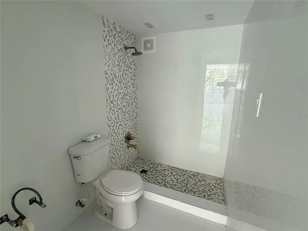 14 CALLE MARSEILLES #204 San Juan, PR 00907