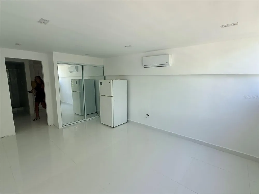 14 CALLE MARSEILLES #204 San Juan, PR 00907