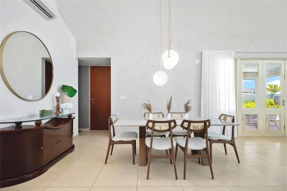 615 CAMINO CARRAIZO Dorado, PR 00646