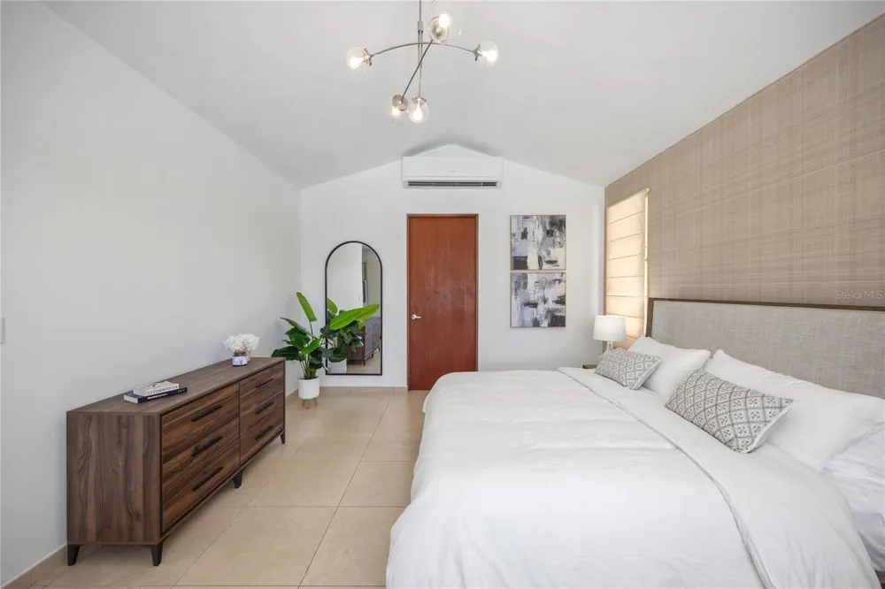 615 CAMINO CARRAIZO Dorado, PR 00646