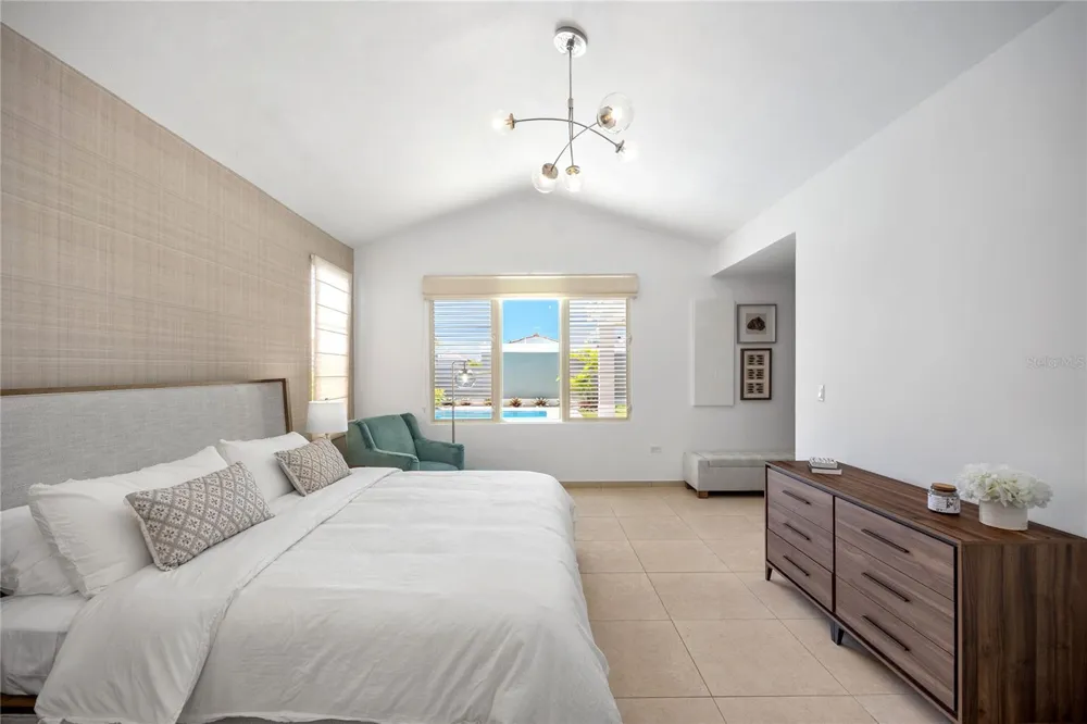 615 CAMINO CARRAIZO Dorado, PR 00646