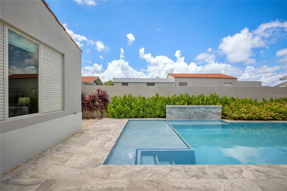 615 CAMINO CARRAIZO Dorado, PR 00646