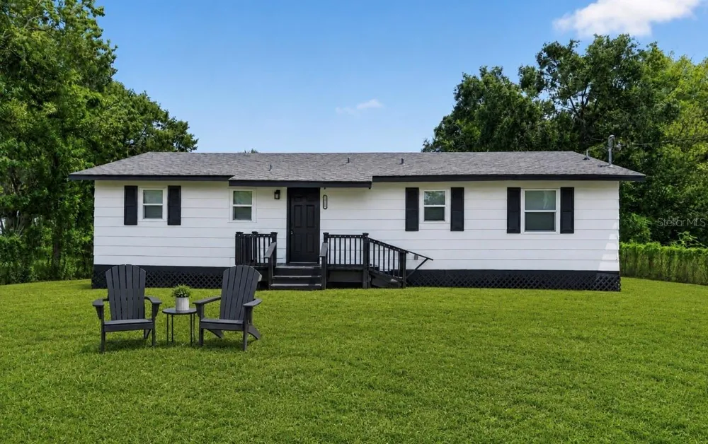 1911 WATER STREET Sanford, FL 32771