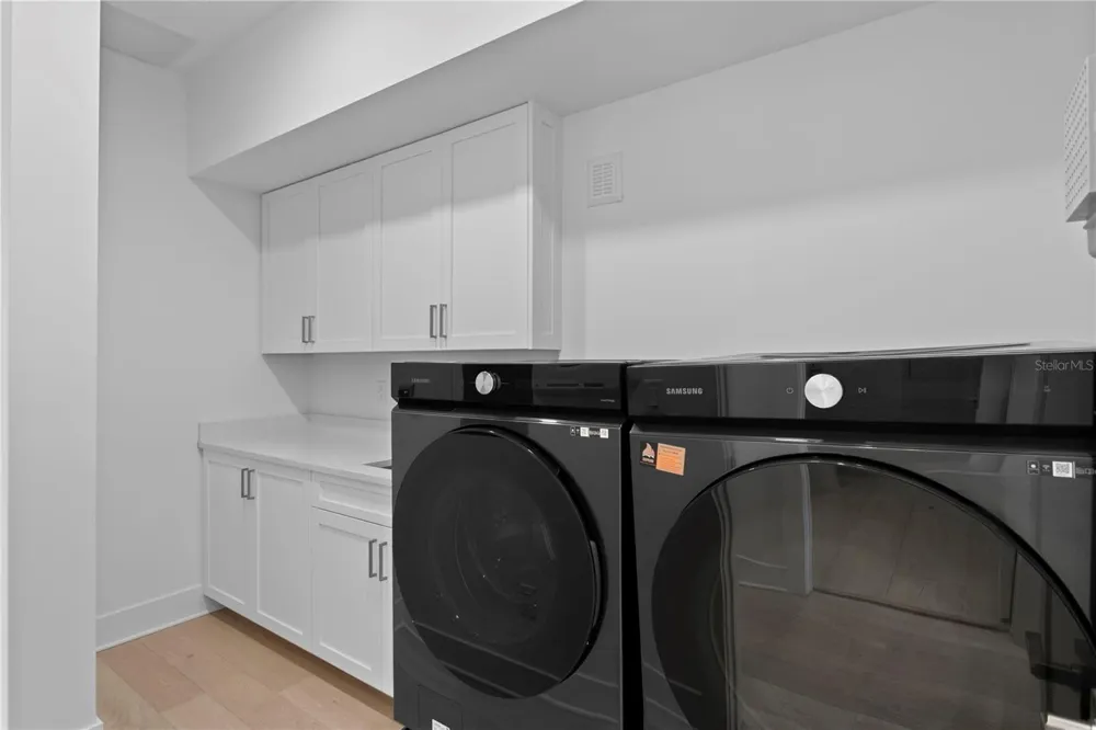 90 COLUMBIA DRIVE #5 Tampa, FL 33606