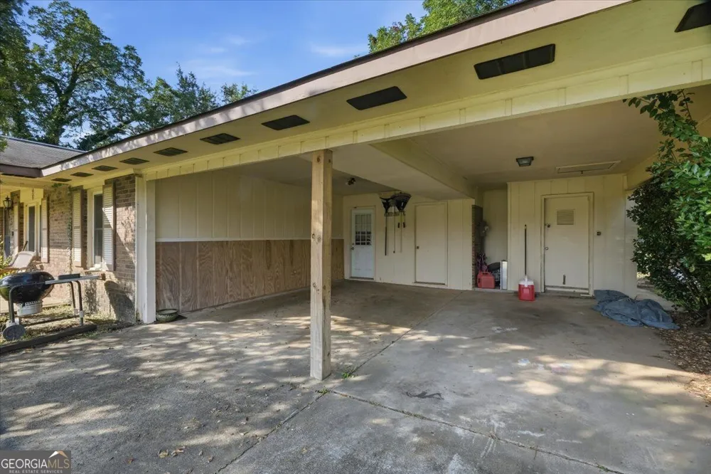 109 Avalon DR Warner Robins, GA 31093