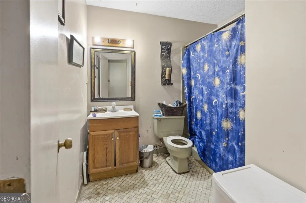 109 Avalon DR Warner Robins, GA 31093
