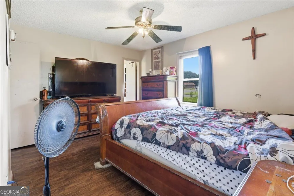 109 Avalon DR Warner Robins, GA 31093