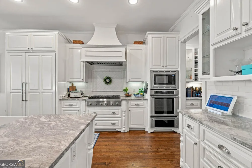 507 Palm Harbor RD St. Simons, GA 31522