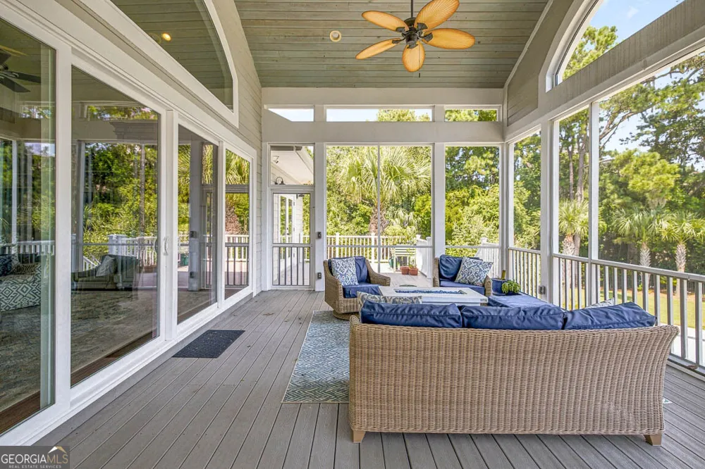 507 Palm Harbor RD St. Simons, GA 31522