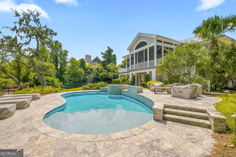 507 Palm Harbor RD St. Simons, GA 31522