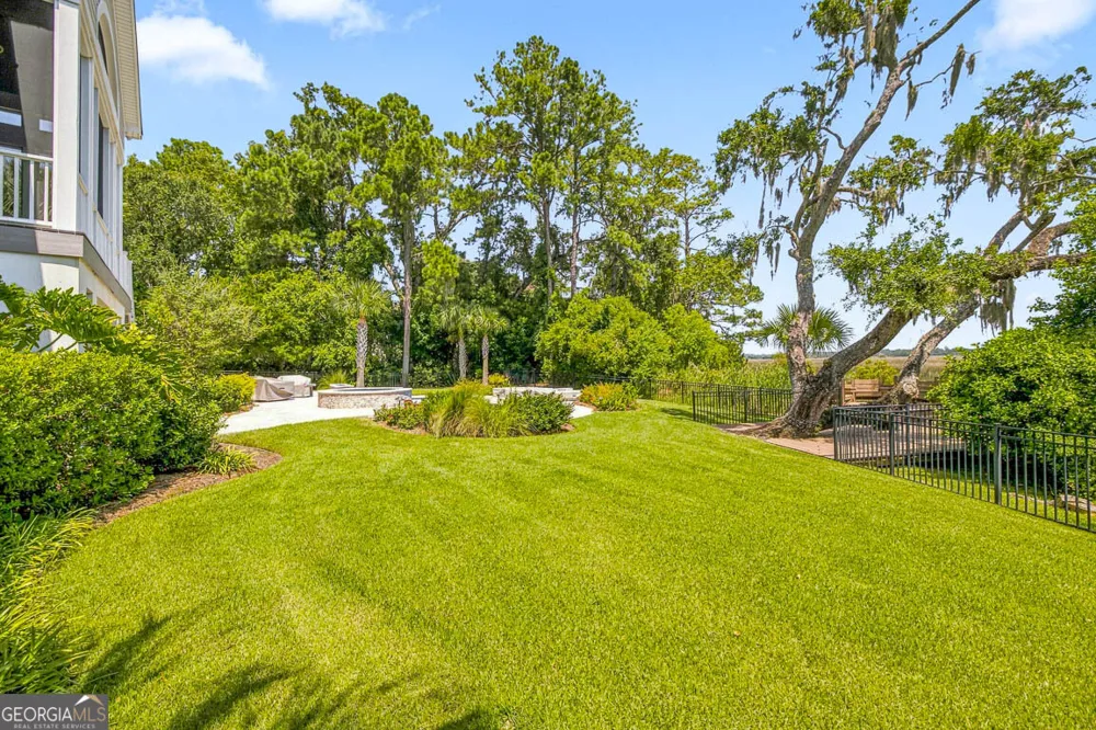 507 Palm Harbor RD St. Simons, GA 31522