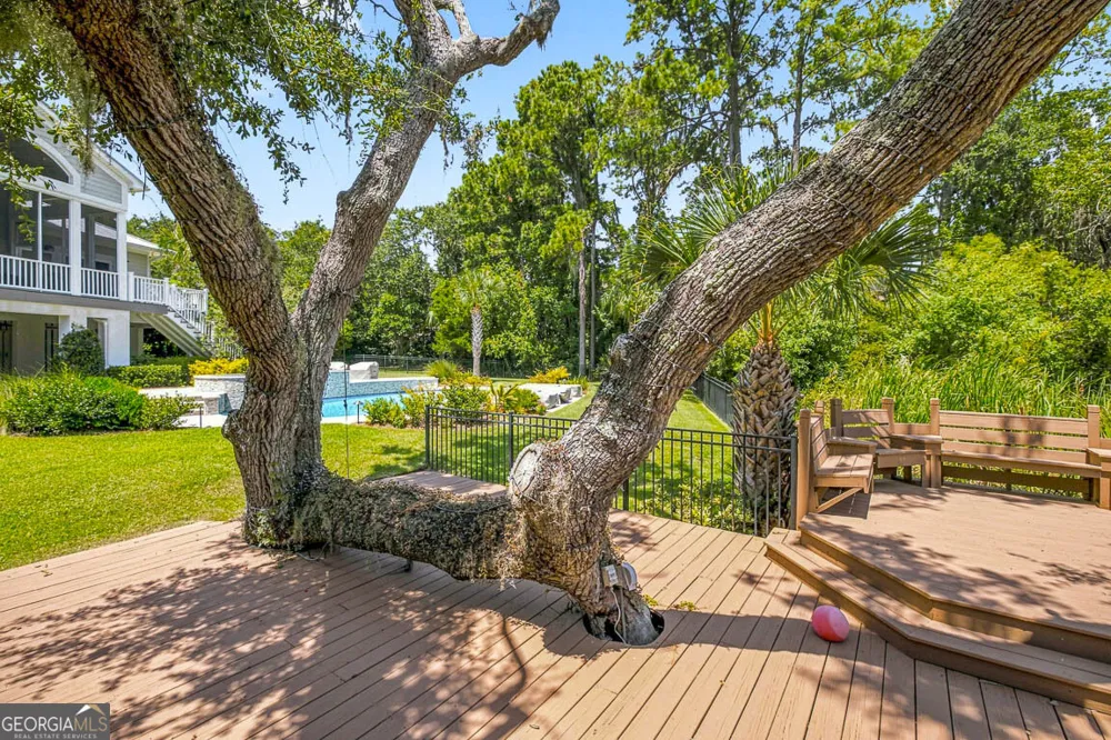 507 Palm Harbor RD St. Simons, GA 31522