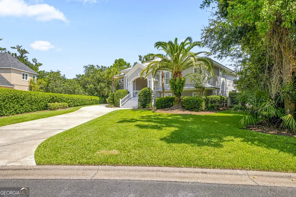507 Palm Harbor RD St. Simons, GA 31522