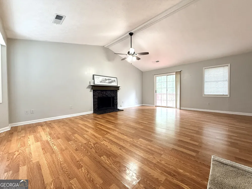 407 Sheppard Crossing CT Stone Mountain, GA 30083