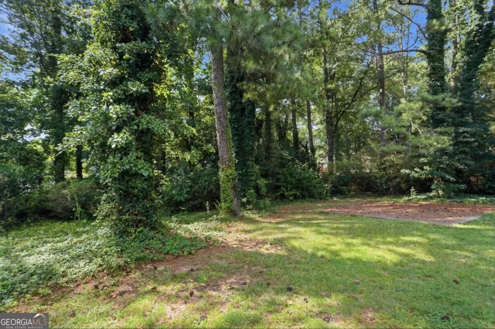 1281 Lee Ann DR Decatur, GA 30035