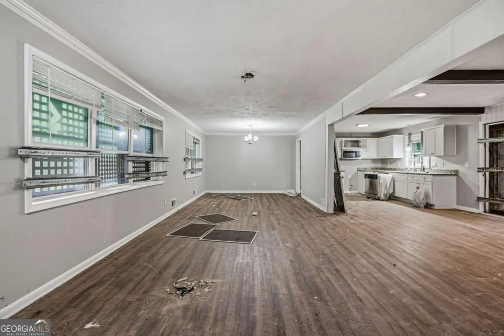1281 Lee Ann DR Decatur, GA 30035