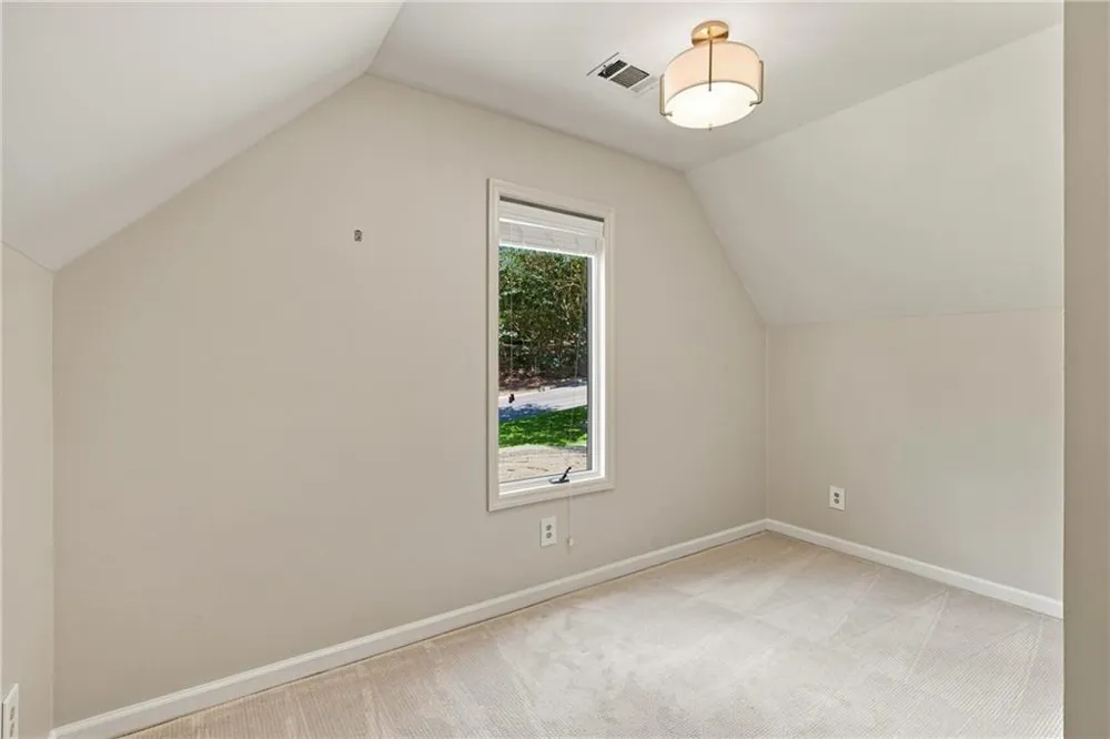2175 River Cliff Drive Roswell, GA 30076