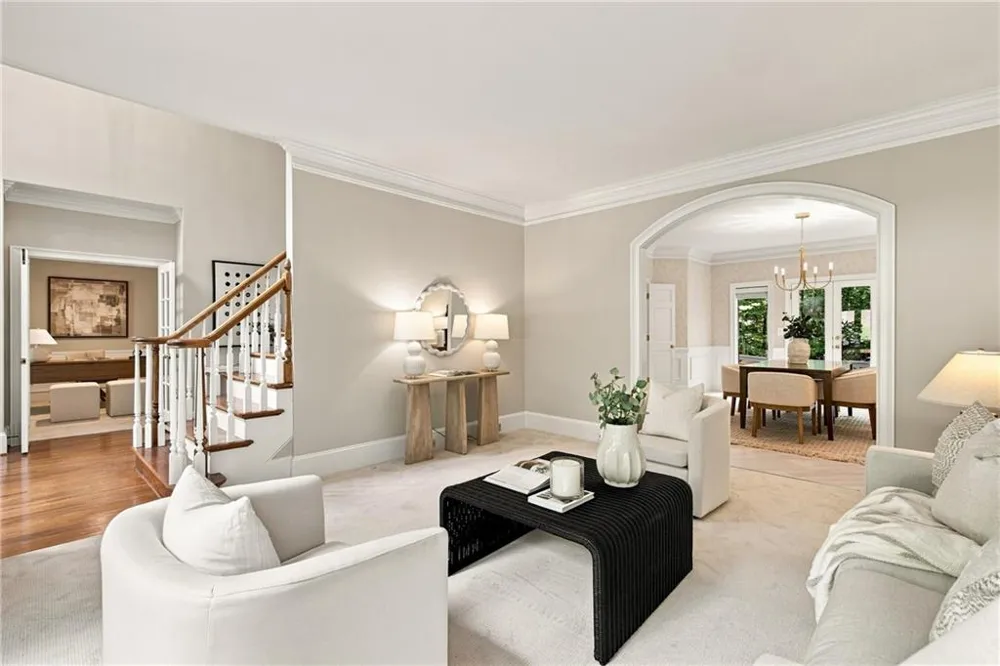 2175 River Cliff Drive Roswell, GA 30076