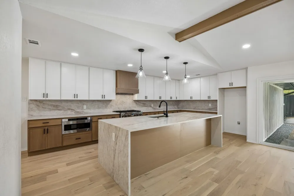 10015 Milltrail Drive Dallas, TX 75238