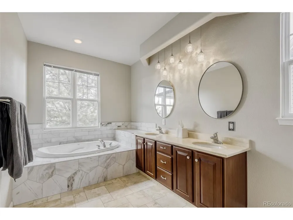 24357 E Fremont Drive Aurora, CO 80016