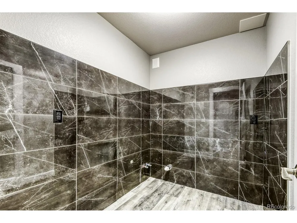 24357 E Fremont Drive Aurora, CO 80016
