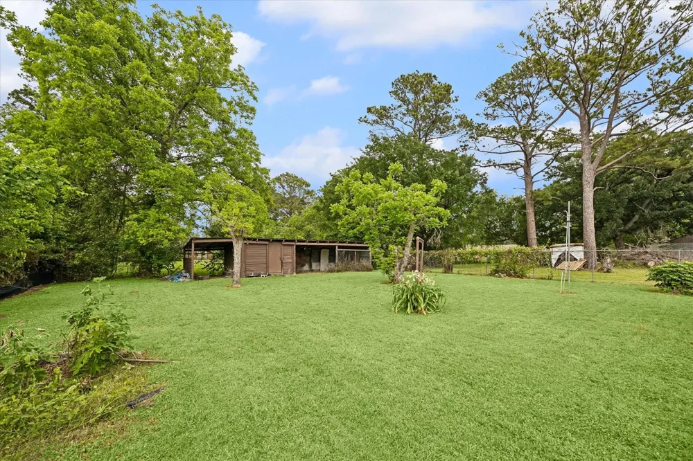1022 Homer Street Houston, TX 77091