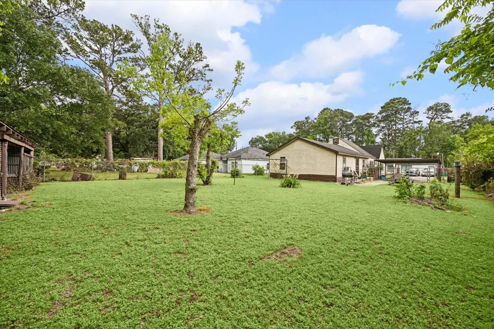 1022 Homer Street Houston, TX 77091