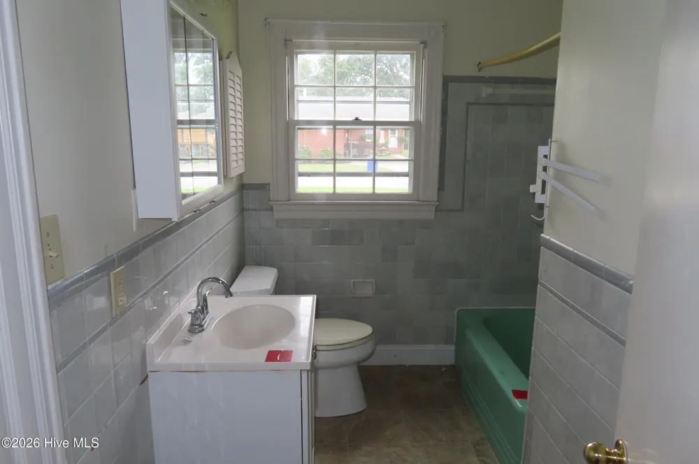 222 Sunset Drive Hertford, NC 27944