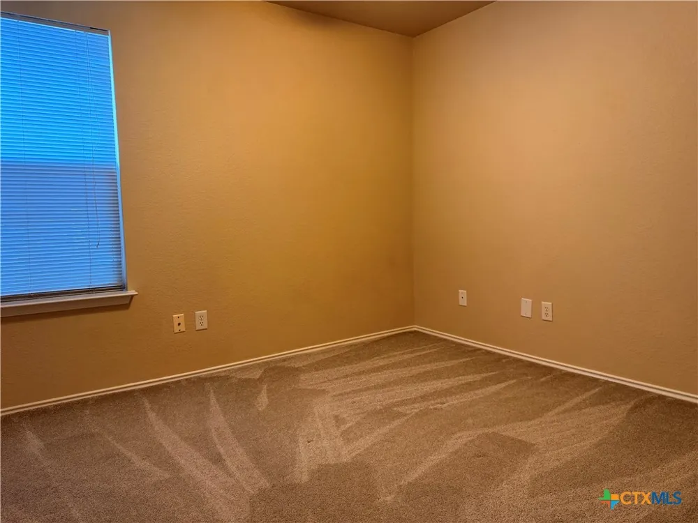 1229 Hilltop Drive San Marcos, TX 78666