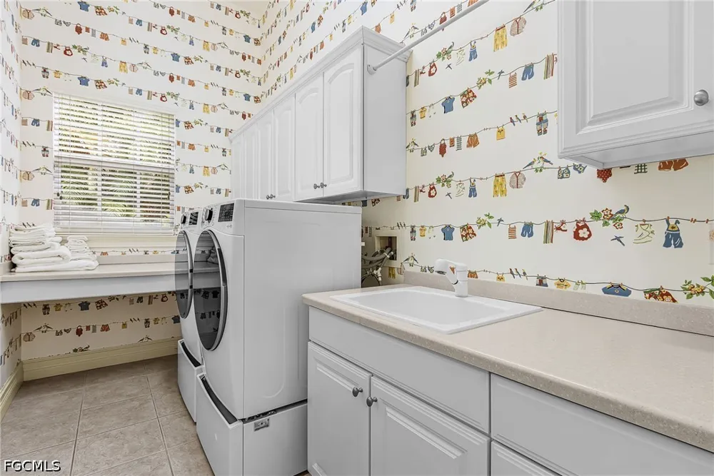 Glenisle Way Fort Myers, FL 33912