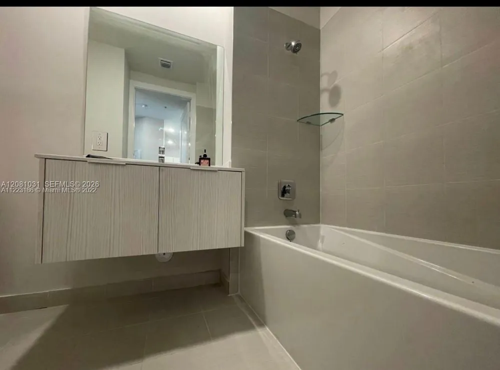 10229 NW 64th Ter #303 Doral, FL 33178