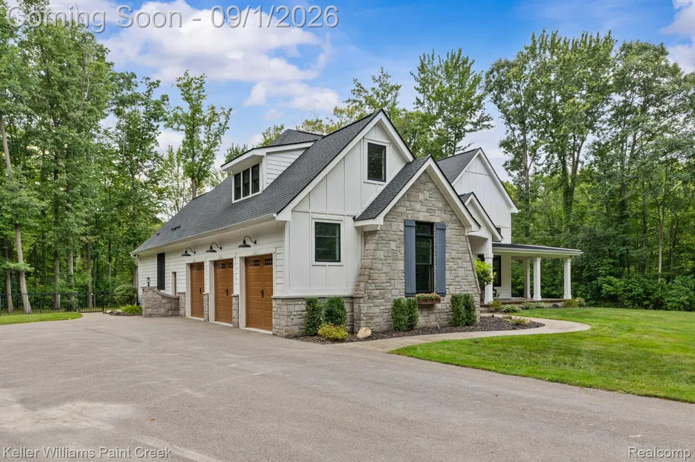66927 Campground Road Washington Township, MI 48095