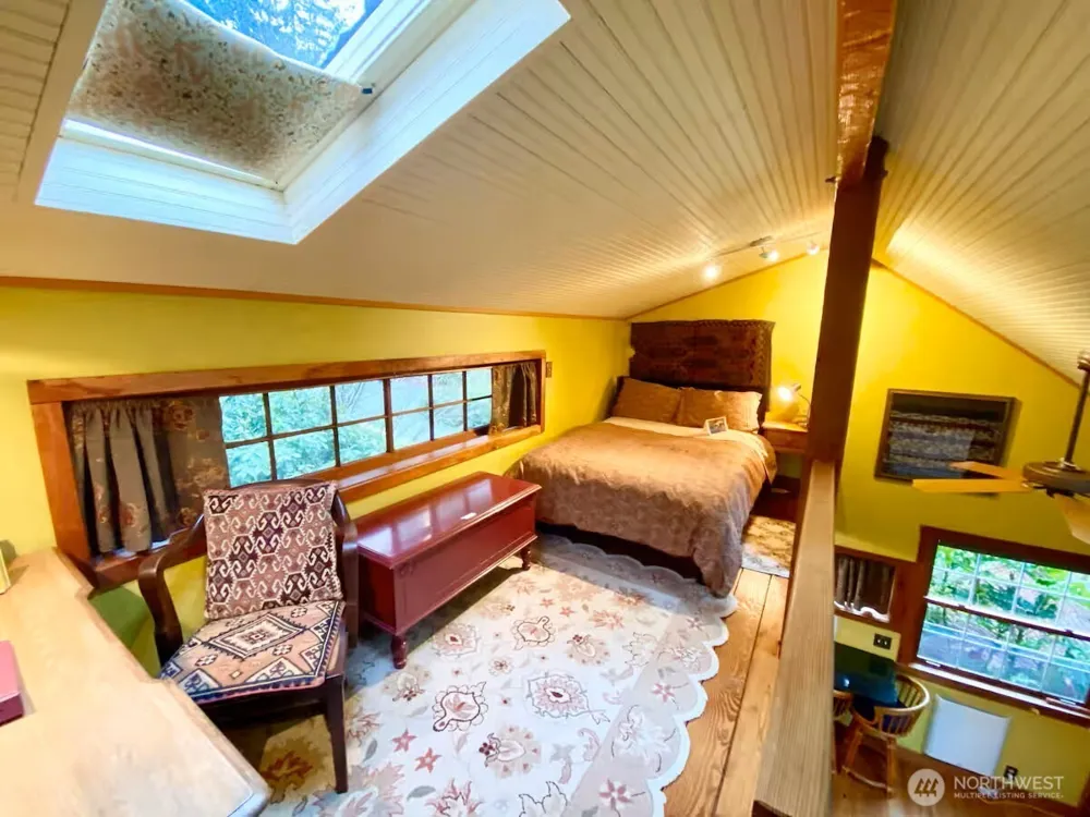 2071 Pheasant Farm Lane Freeland, WA 98249