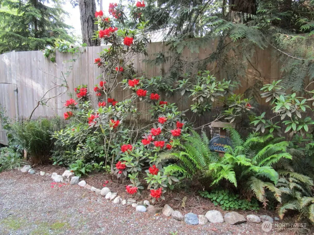 2071 Pheasant Farm Lane Freeland, WA 98249