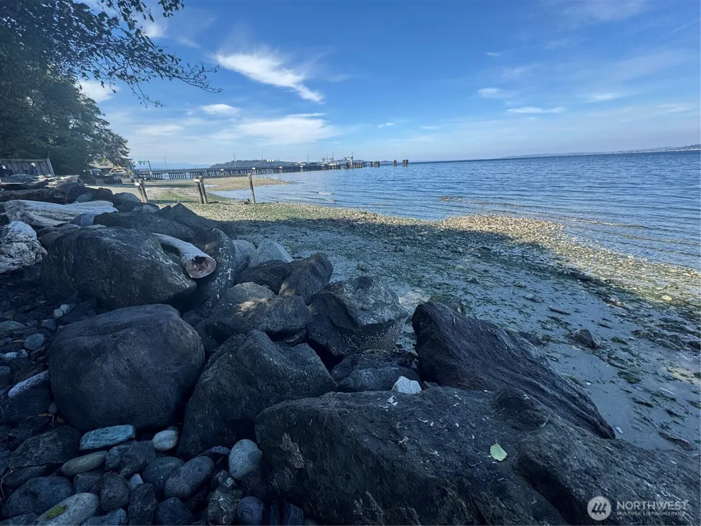 10016 SW Bunker Trail Vashon, WA 98070