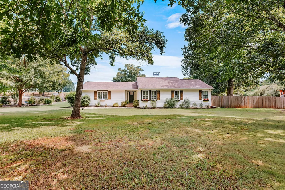 1740 Old Buckhead RD Madison, GA 30650