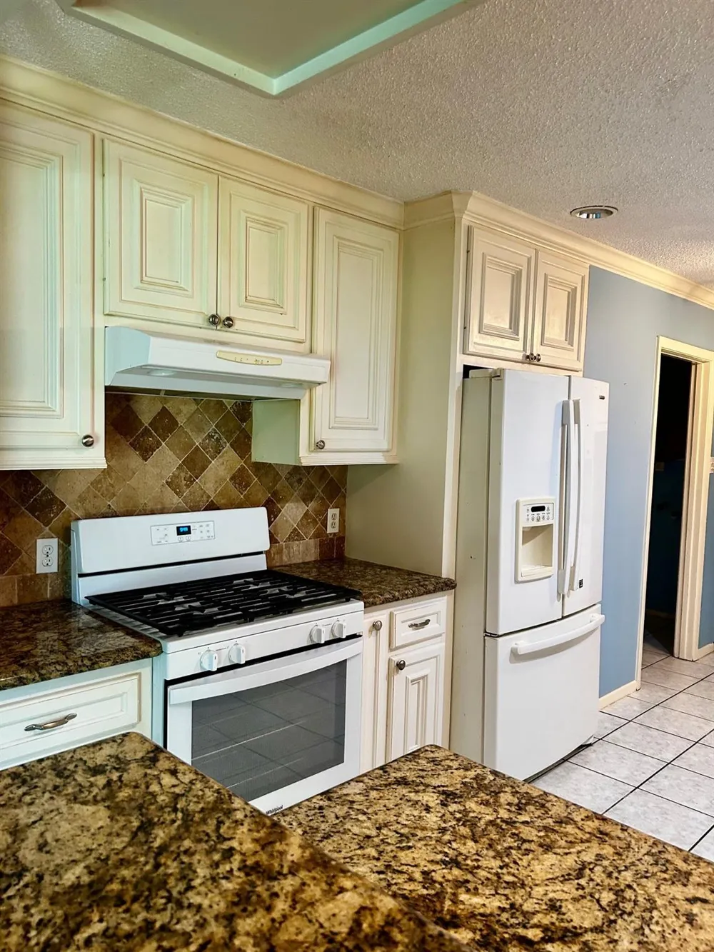 12611 Tammarack Drive Houston, TX 77013