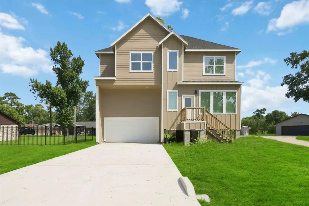 2809 Toyah Avenue Houston, TX 77039