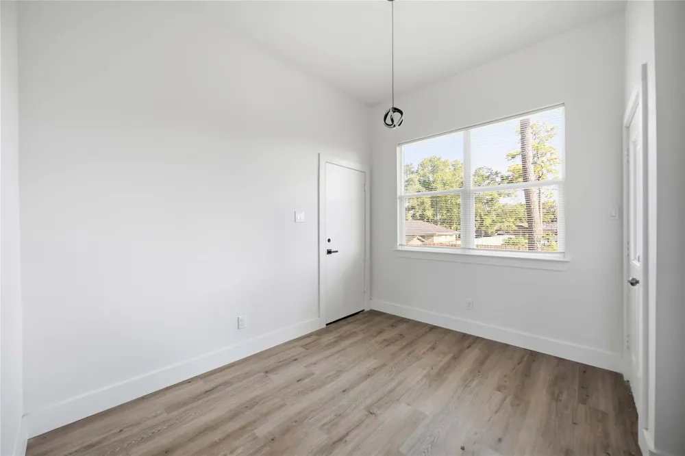 2809 Toyah Avenue Houston, TX 77039