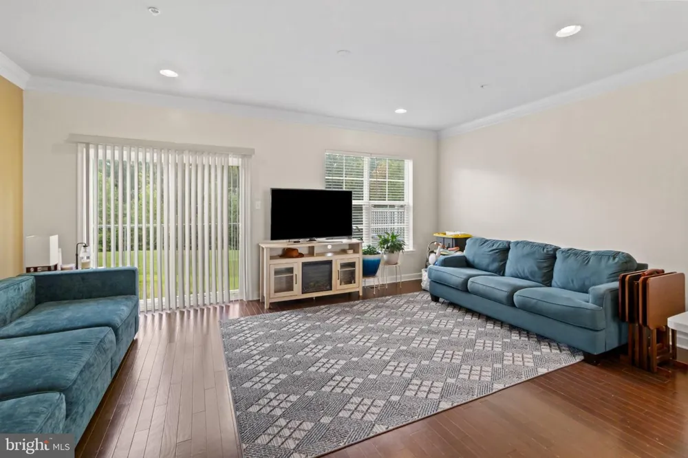 9505 SYCAMORE GRV Upper Marlboro, MD 20772