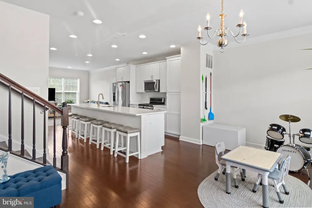 9505 SYCAMORE GRV Upper Marlboro, MD 20772