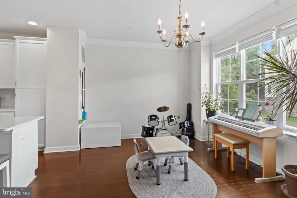 9505 SYCAMORE GRV Upper Marlboro, MD 20772