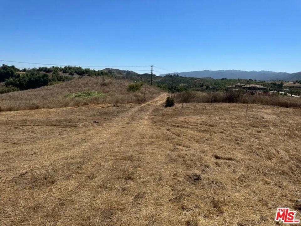 20940 Carancho Road Temecula, CA 92590