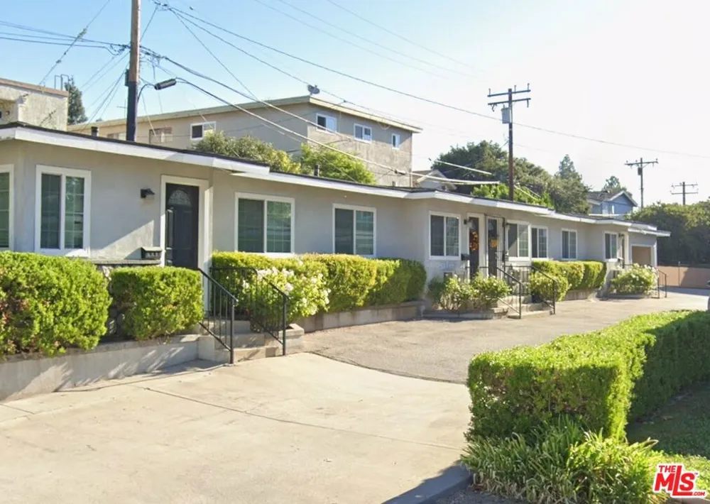 4110 Ocean View Boulevard #1/2 Montrose, CA 91020