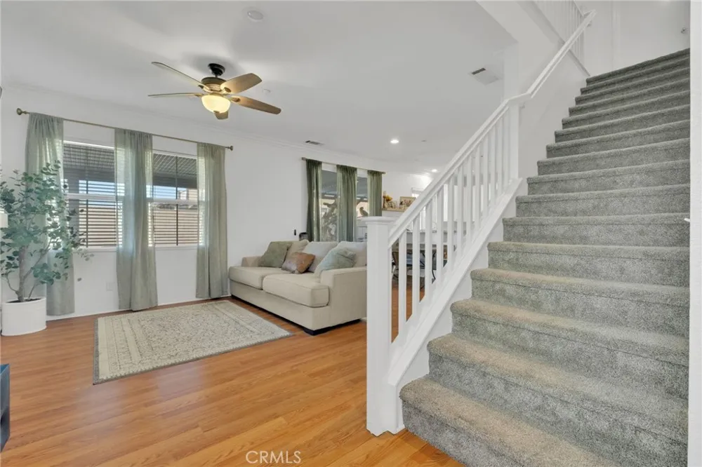 11984 Spartan Fontana, CA 92337