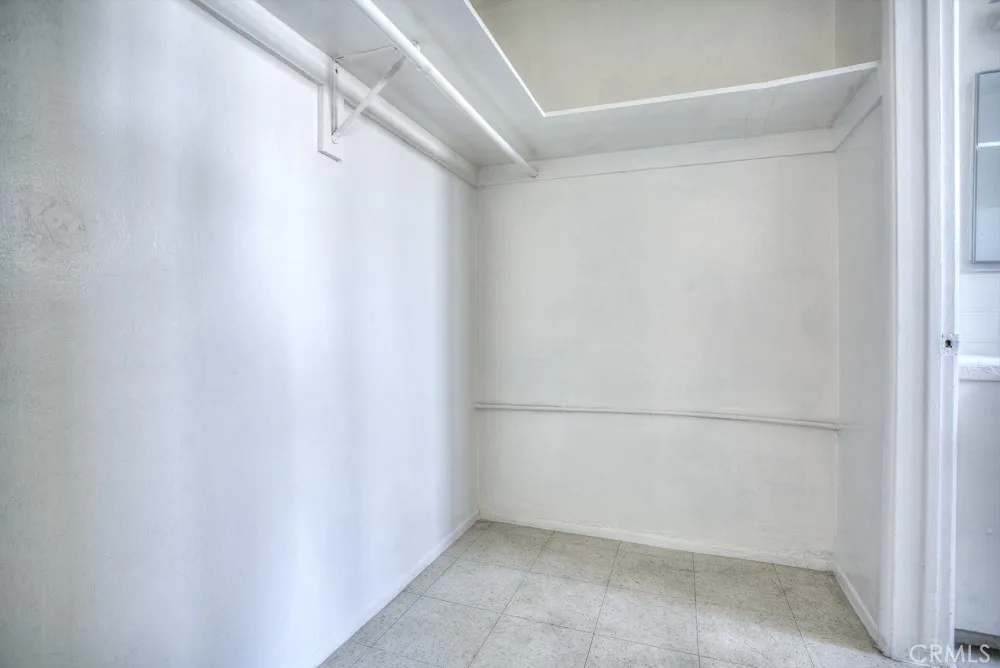 1003 Simmons Ave East Los Angeles, CA 90022