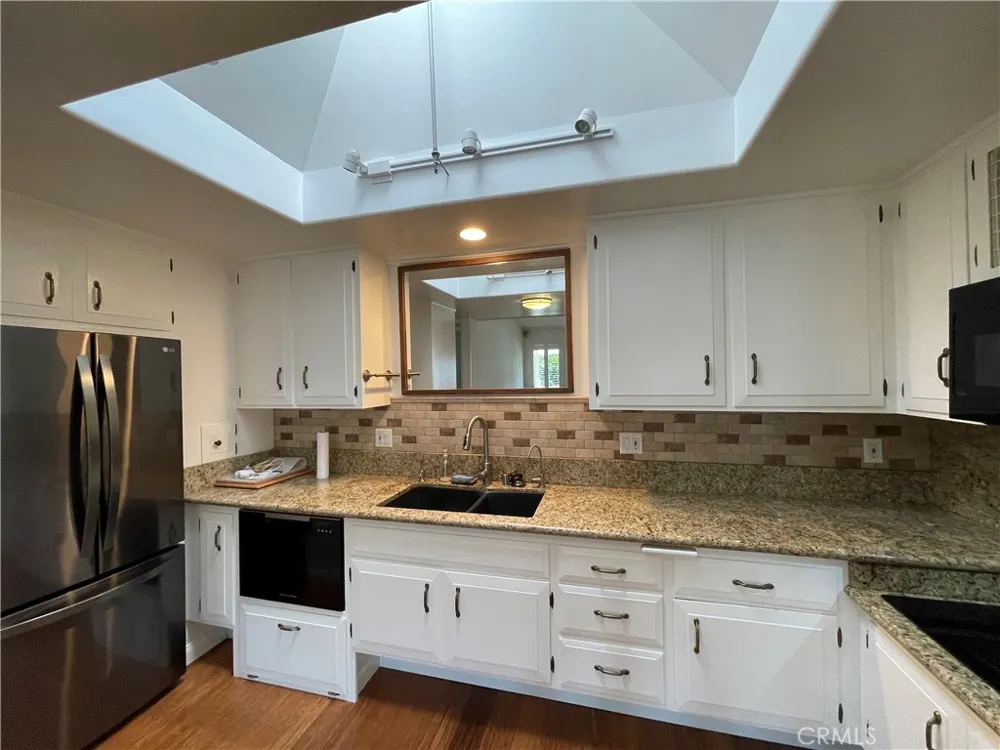 1551 Homewood Seal Beach, CA 90740